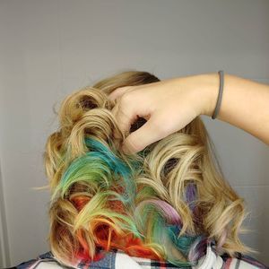 Meet your Posher, Katelyn